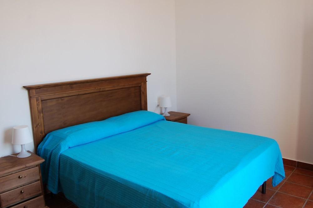 Borgo Valmarina Aparthotel Follonica Exteriör bild